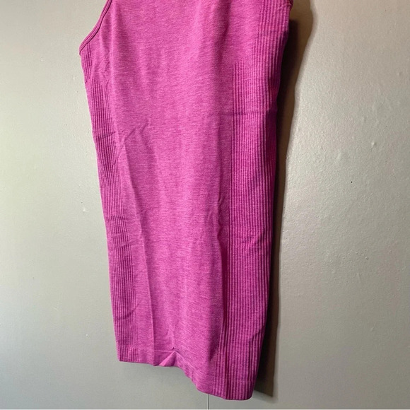 Lululemon seamless ribbed tank top women size 6 magenta - Picture 3 of 10